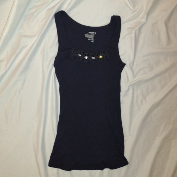Old Navy tank top - Picture 2 of 5